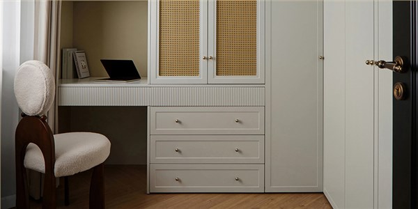 中海·镜映南开125㎡中古风格三居室装修案例