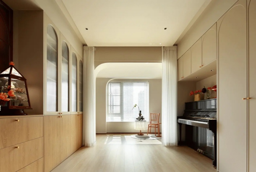 桂语映月85㎡法式风格两居室装修案例