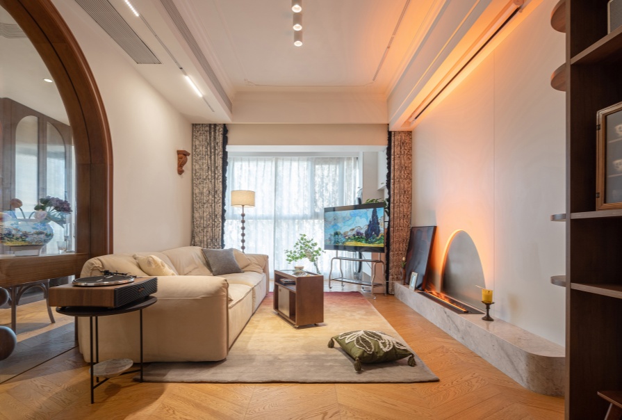 龙曜城110㎡法式风格三居室装修案例